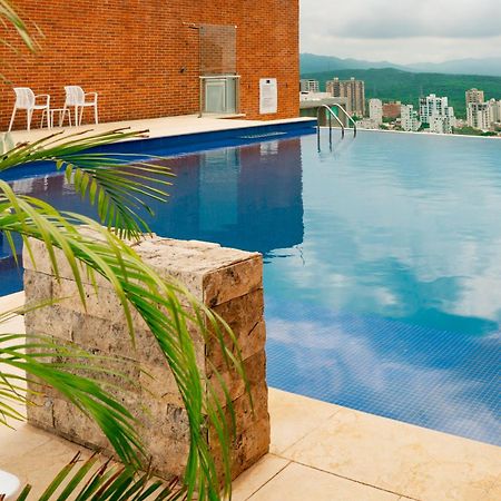 Hotel Dann Carlton Barranquilla Y Centro De Convenciones 외부 사진 Infinity pool