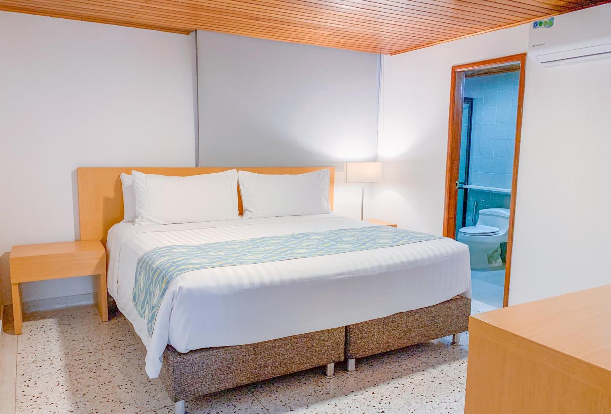 Hotel Dann Carlton Barranquilla Y Centro De Convenciones 외부 사진 A room at the hotel