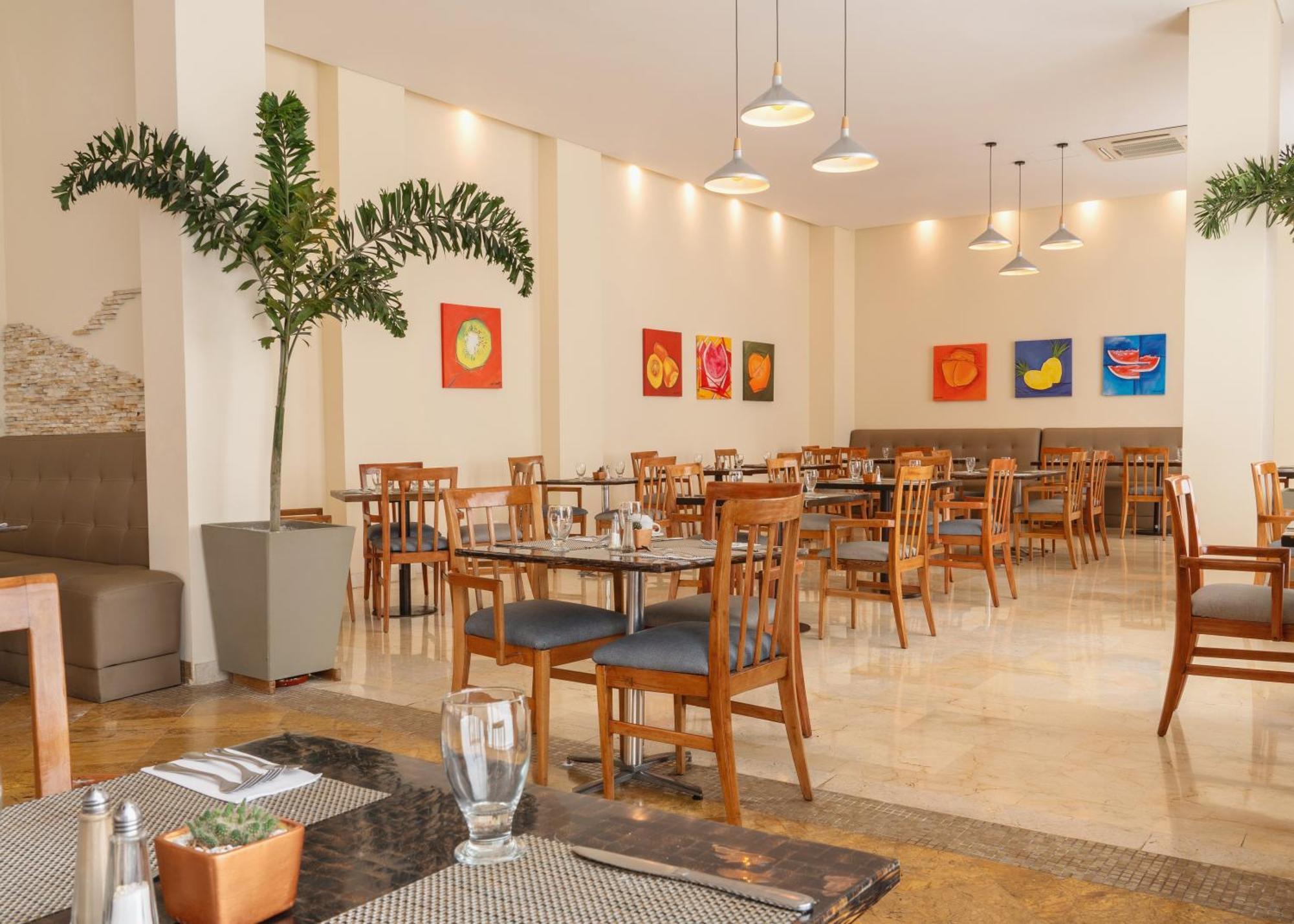 Hotel Dann Carlton Barranquilla Y Centro De Convenciones 외부 사진 The restaurant